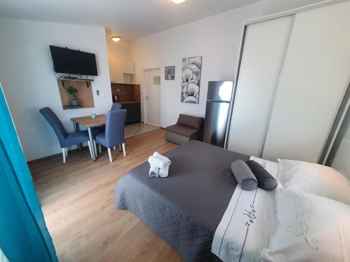 Suzana Sindija Apartment
